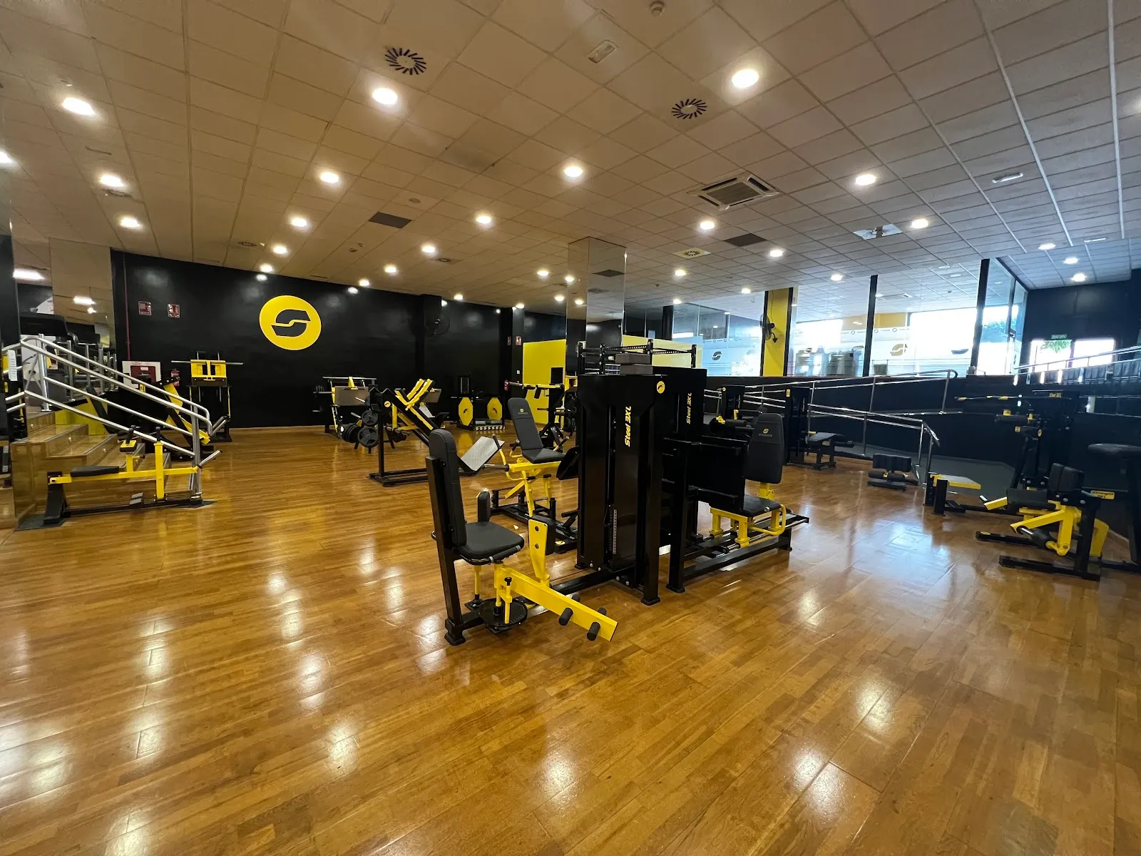 Centro Deportivo Sthenos — estudio de fitness-studio en Dos Hermanas — 3