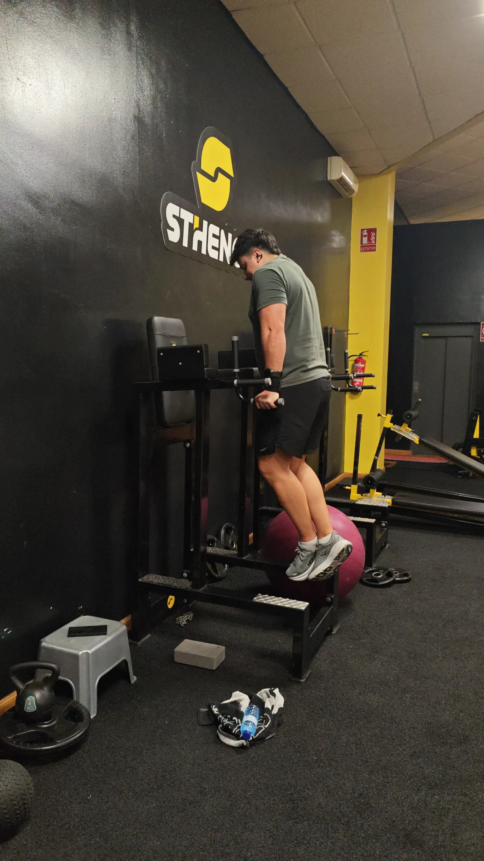 Centro Deportivo Sthenos — estudio de fitness-studio en Dos Hermanas — 5