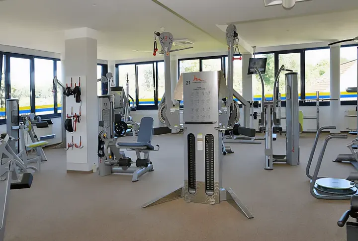 iPT Fitness Lounge — Fitnessstudio in Gartenstadt, Strausberg