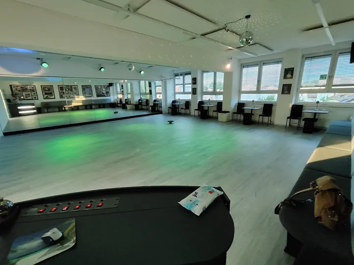 Tanzschule Kesmarki — tanz-studio in Innenstadt, Rosenheim — 2
