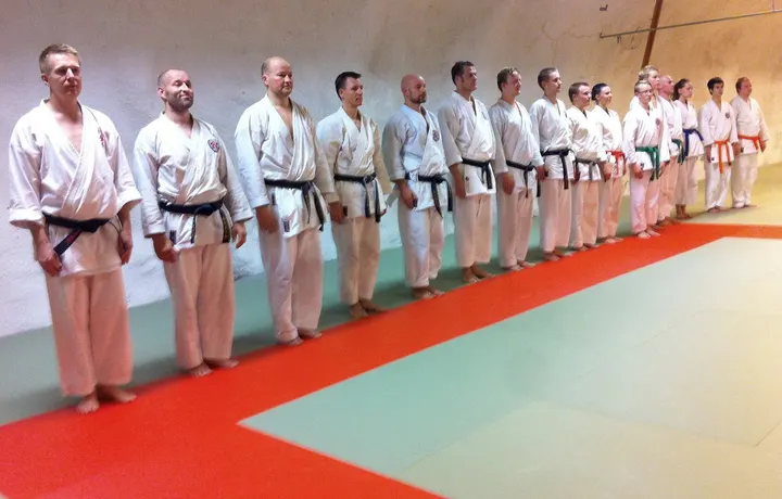 Seirenkai Vantaa — Potkunyrkkeily – Vantaa