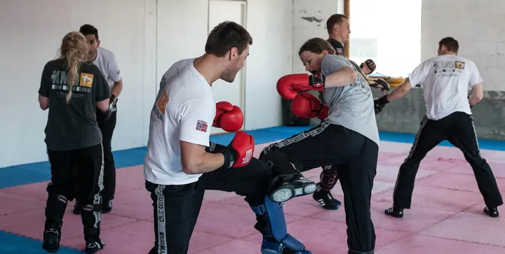 Fierce Self Defence Oud-Beijerland — vechtsport-studio in Oranjebuurt, Heinenoord — 2