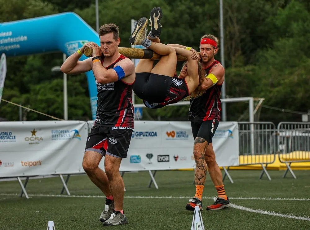 OCR Frankfurt -Trainingsgelände in Sportanlage Rebstock — funktionell träning-studio i Frankfurt am Main — 3