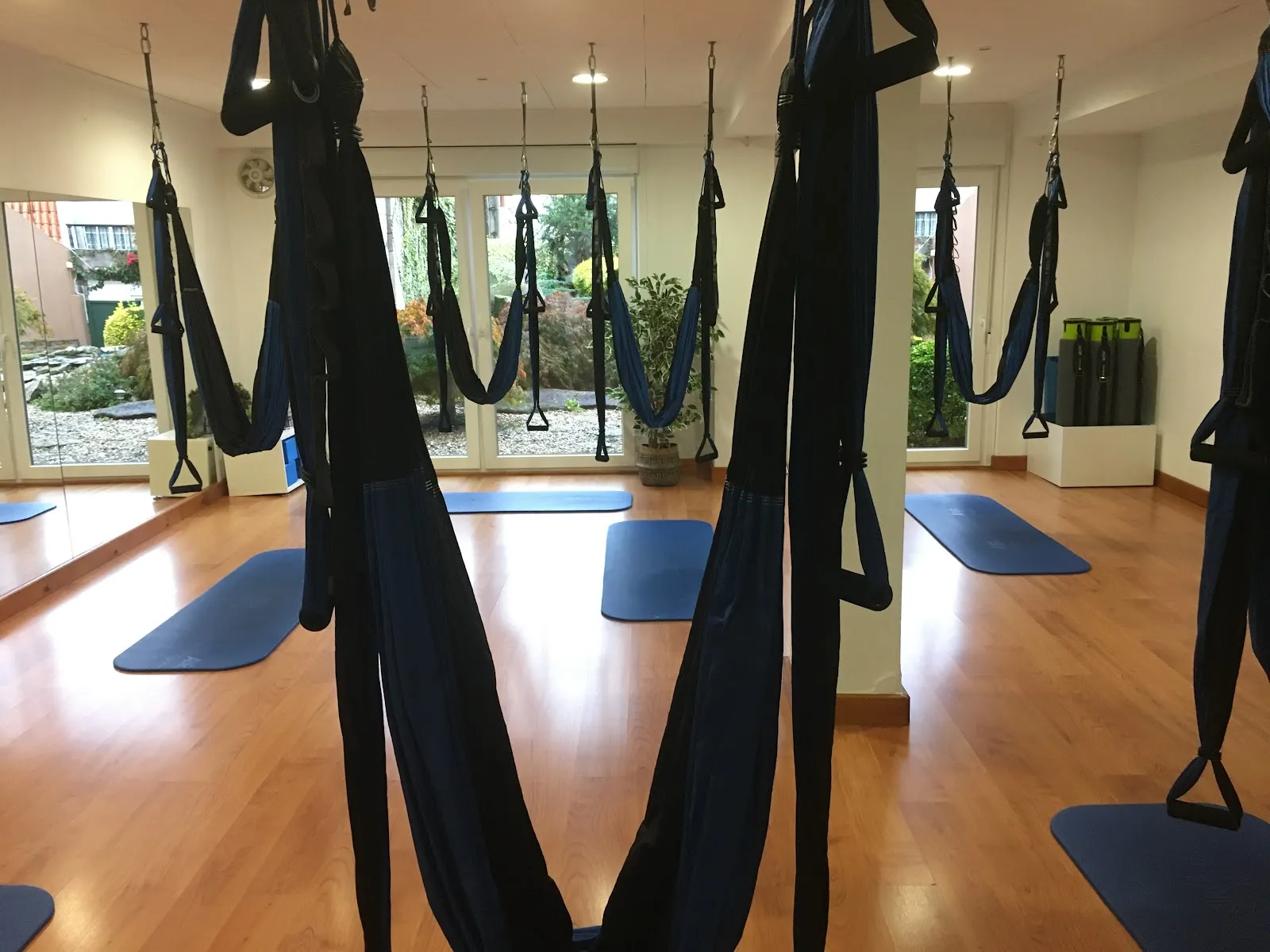 Maos: Quiromasaje.Pilates.Yoga.Hipopresivos.Movemento. Animáis. — yoga-studio en O Grove — 3