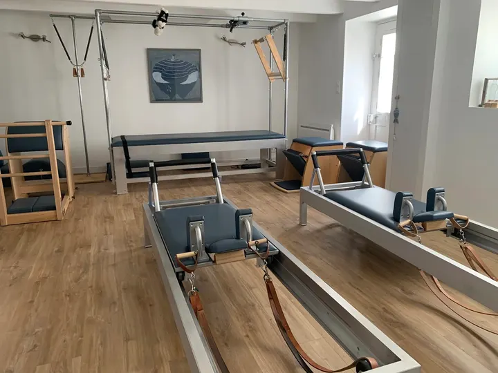Art Pilates — Reformer Pilates à Laleu, La Rochelle