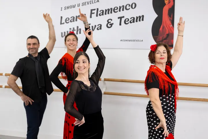 I Show U Sevilla, learn flamenco with Eva & Team — baile-studio en Museo, Sevilla — 3