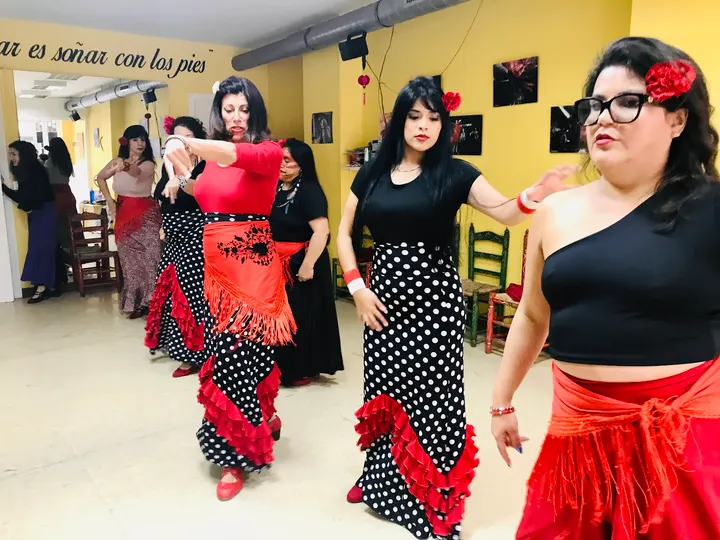 I Show U Sevilla, learn flamenco with Eva & Team — baile-studio en Sevilla — 3