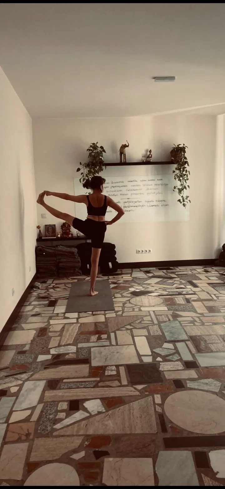 Lado B Yoga — yoga-studio en Madrid — 4