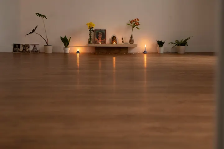 Lado B Yoga — Yoga en Madrid