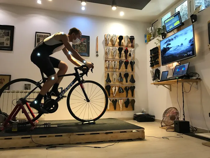 Ergo Cycling Biomecnica Del Ciclismo — ciclismo-studio en Valencia — 3