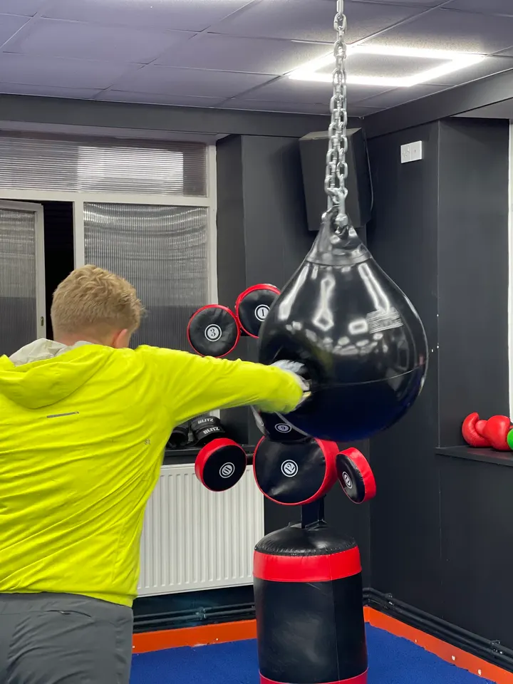 Gymx — fitness studio in Buersil Head, Rochdale — 3