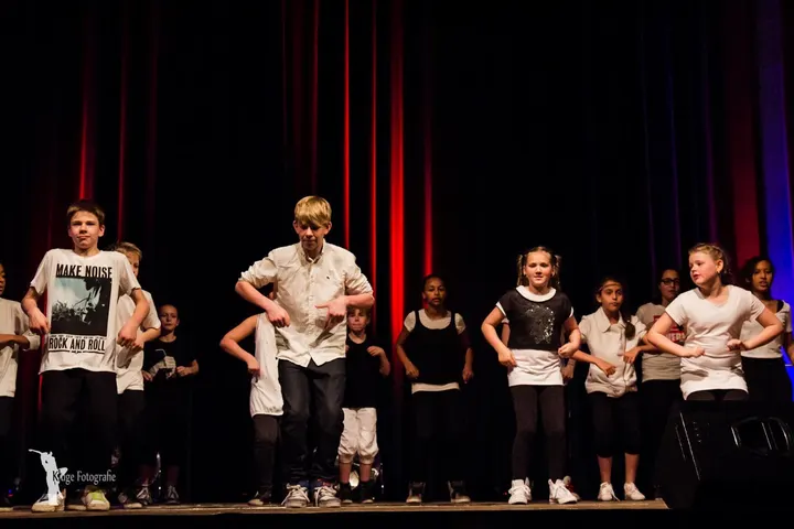 FanatiX by Tanzschule Traumtänzer — Tanz in Mariendorf, Berlin