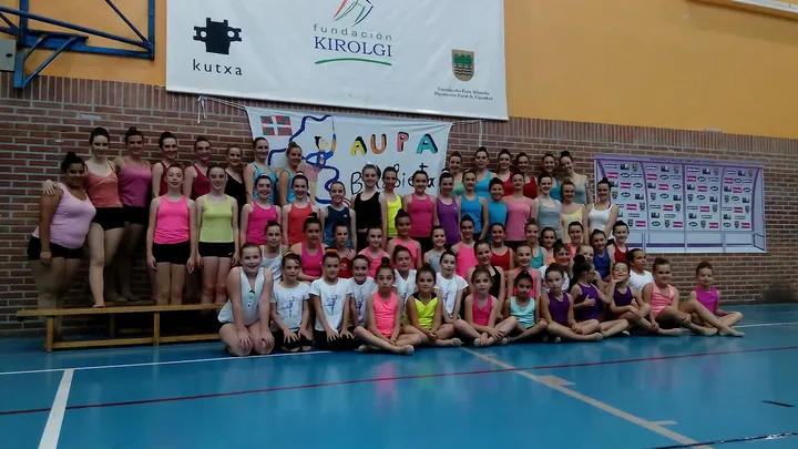 Belabieta Gimnasia Erritmikoa — gimnasia-studio en Ibarra — 4
