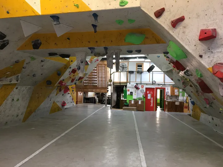 Gravetat Zero — escalada-studio en Terrassa — 3