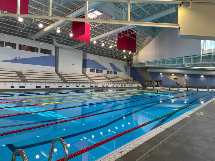 Centre Aquatique Laure et Florent Manaudou — Studio à Europe, Colombes