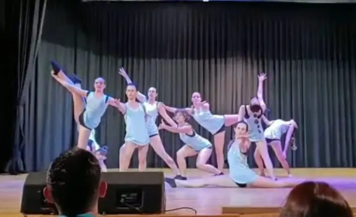 Escuela De Danza Elizabeth Lapuente — baile-studio en Valencia — 3
