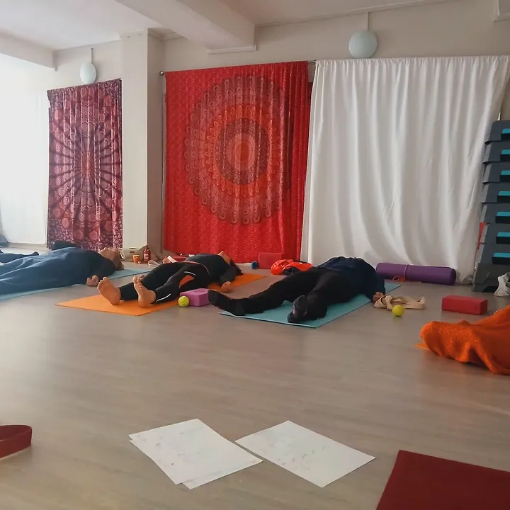 Yogasatya Avec Eugénie — yoga-studio à Lyon — 3