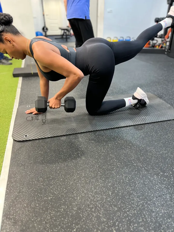 Infinity Sport — entrenamiento personal-studio en Huelva — 2