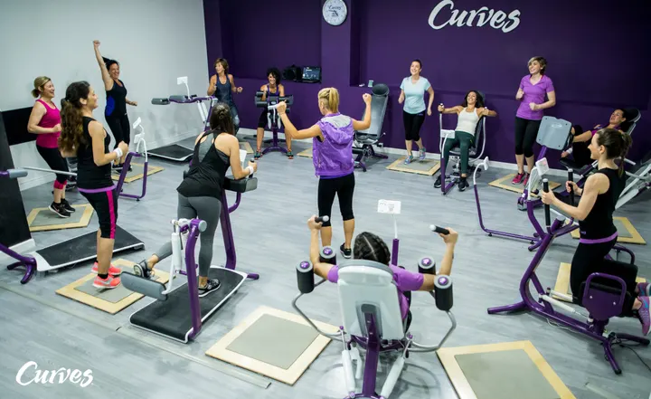 Curves — estudio de fitness-studio en Valdelasfuentes, Alcobendas — 2