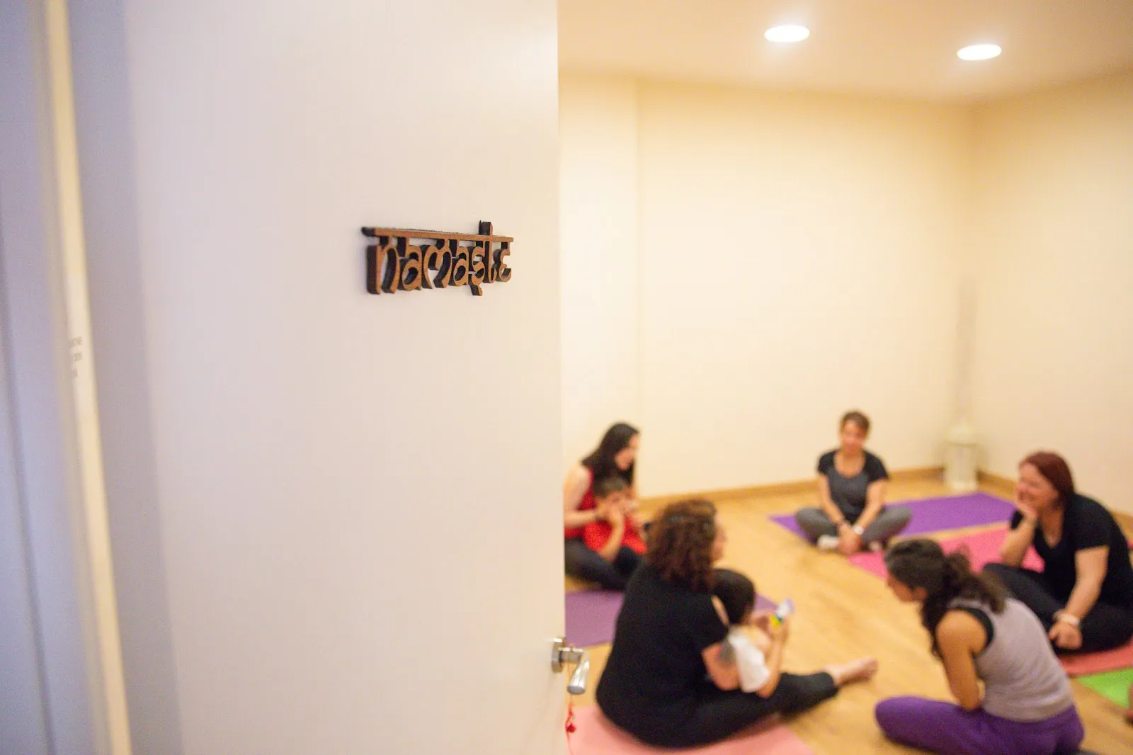 Espacio Sattva Flow Pilates | Hipopresivos | Full body | Yoga | Esquena sana | Danza del vientre | Flow dance — yoga-studio en Rubí — 3