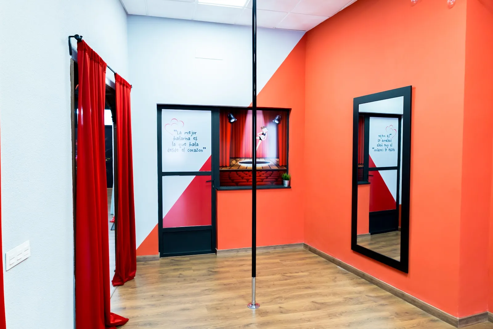 Bodywave Pole Dance — estudio de fitness-studio en Jaén — 3