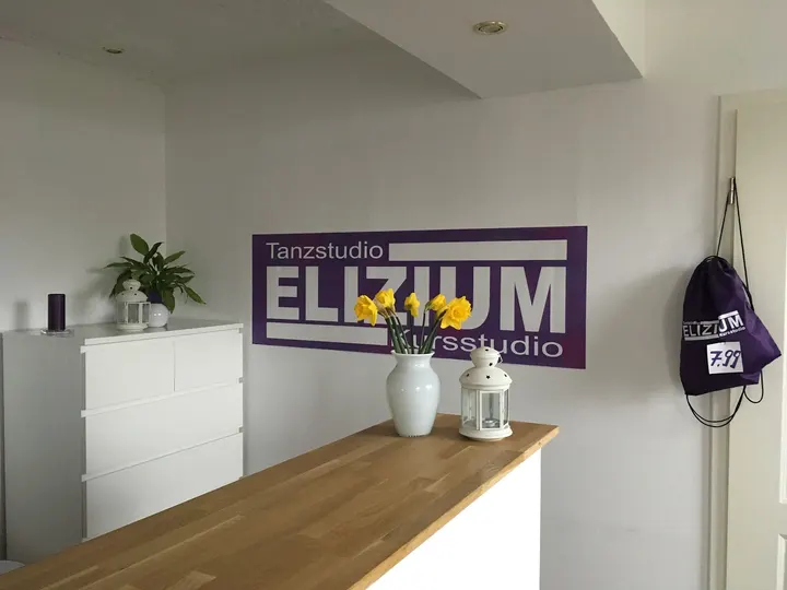 ELIZIUM Tanz-und Kursstudio — Tanz in Eichwalde