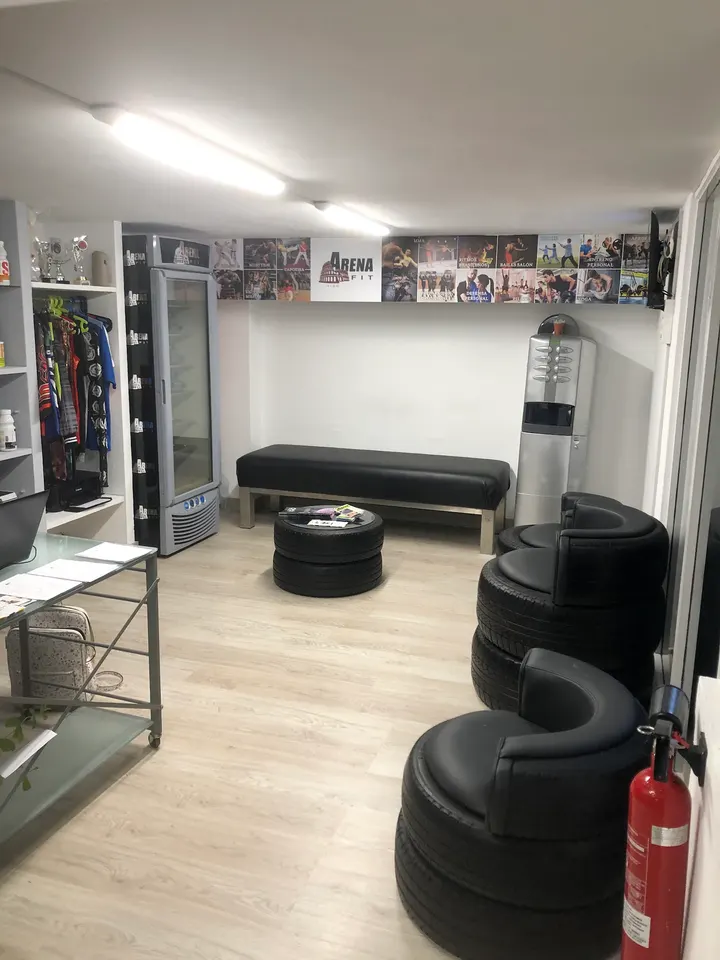Gimnasio Arena Fit — estudio de fitness-studio en Vigo — 3