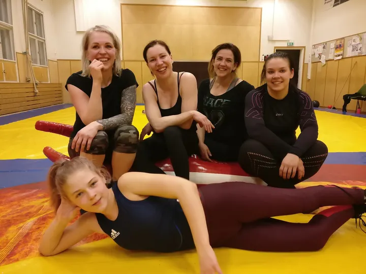 Suvannon Painisali — Kamppailulajit – Hakalahti, Ylivieska