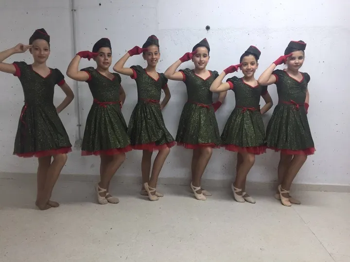 Merevel — Dance en Santa Bárbara, Toledo