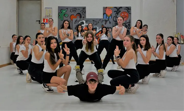 Fazz n'co Danse&formes — danse-studio à Saint-Rambert-sur-Loire, Saint-Just-Saint-Rambert — 2