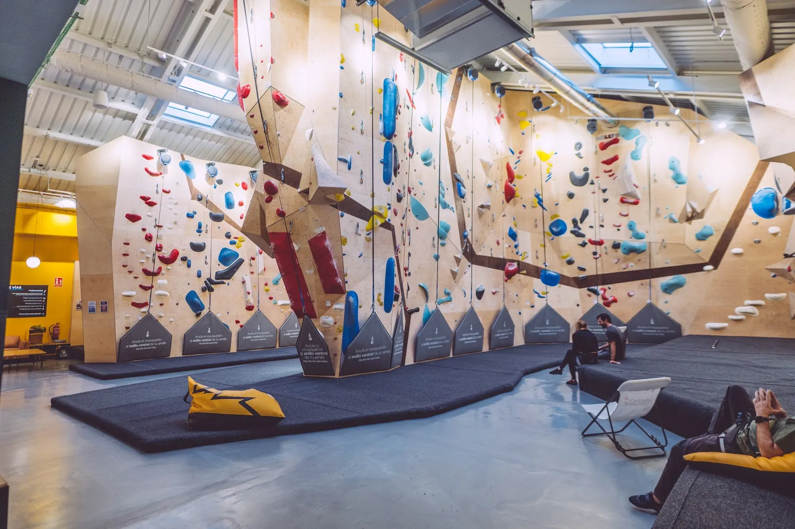 Sputnik Climbing Chamberí — escalada-studio en Chamberí, Madrid — 2