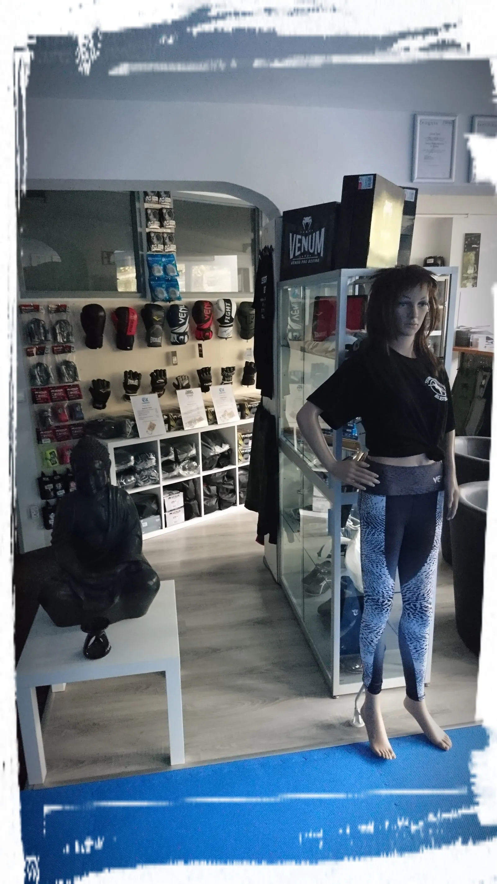 Selbstverteidigung Ettlingen — kampfsport-studio in Ettlingen — 2