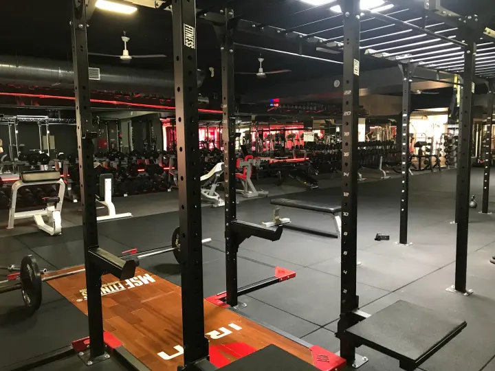Iron Fitness Center — ginásio-studio em Lisboa — 3
