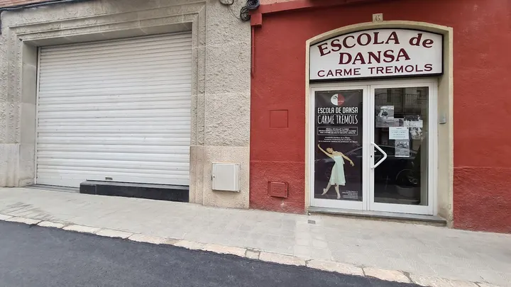 Carme Tremols Escola de Dansa — Dance en Figueres