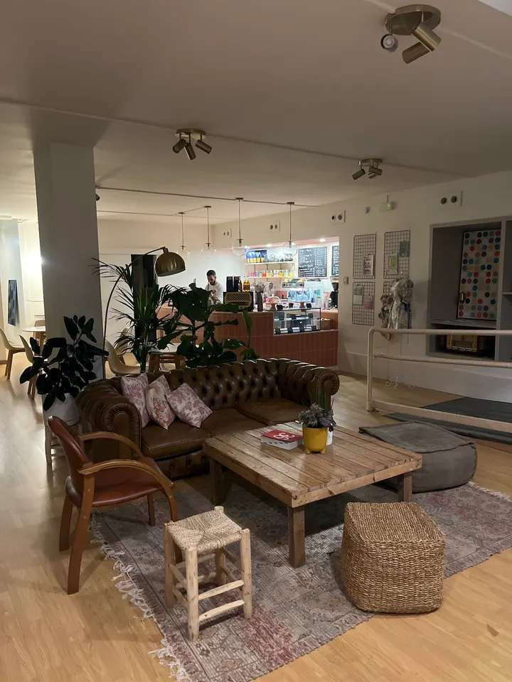The Bonding Hub — yoga-studio en l'Eixample, Barcelona — 3