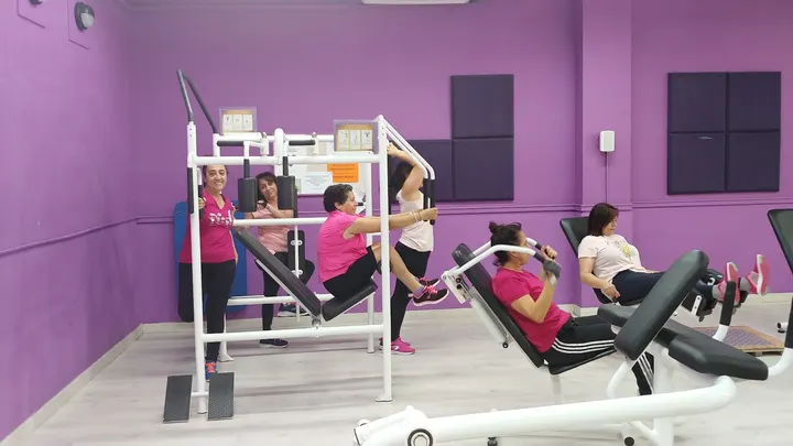Curves Salesas — estudio de fitness-studio en Salesas, Salamanca — 2