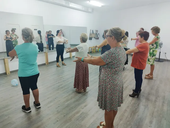 BienBailao — baile-studio en Elche — 2