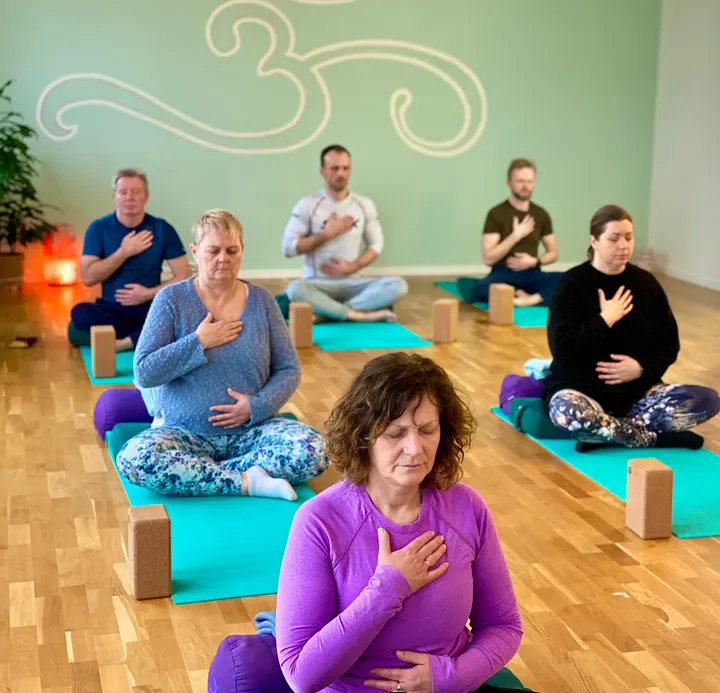 Ro Yoga Jadranka Orec — yoga-studio i MOLDE — 3