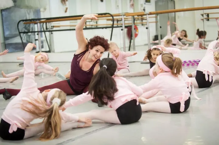Balletstudio Giselle Leiderdorp — Dans in Ouderzorg, Leiderdorp