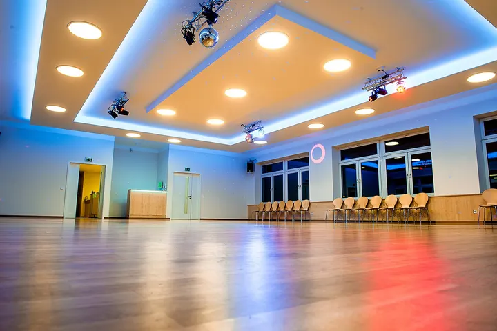Tanzschule L33 — Tanz in Leipziger Vorstadt, Dresden