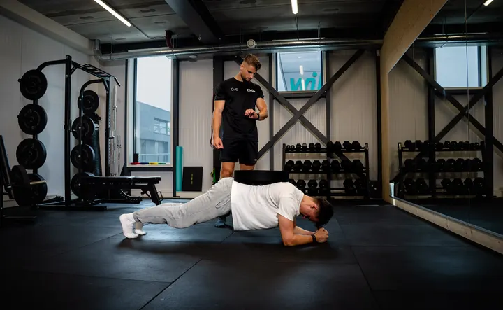 CasvanstraatenPTC — personal training-studio in Westzaner-Overtoom, Westzaan — 3