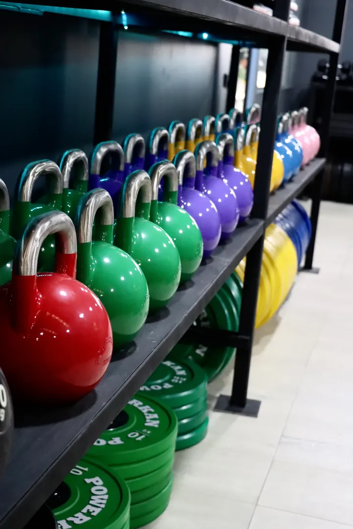 FIRST UNIT CROSSBOX — crossfit-studio en Girona — 3