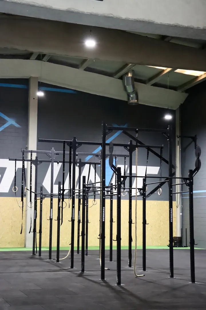 FIRST UNIT CROSSBOX — crossfit-studio en Girona — 5