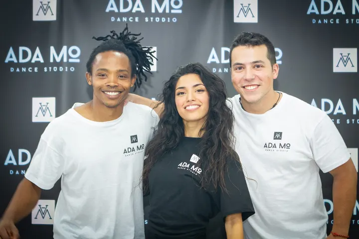 Ada Mo Dance Studio — Baile en Latina, Madrid
