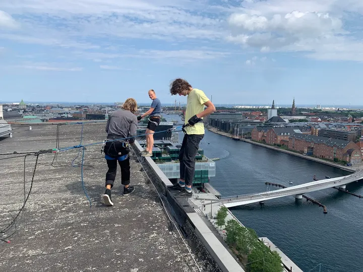 MoveToGrow — Træningsstudio i Amagerbro, København