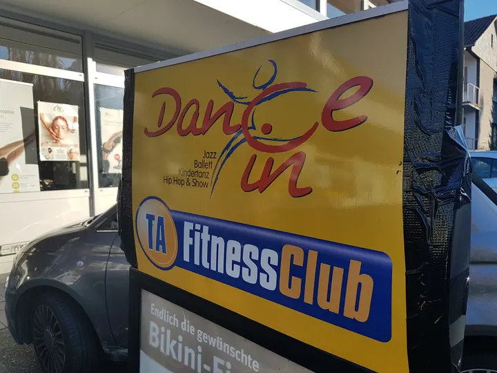 Dance In Bergisch Gladbach — tanz-studio in Bergisch Gladbach — 5