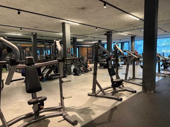 Sports Place Braga — ginásio-studio em Maximinos, Braga — 2