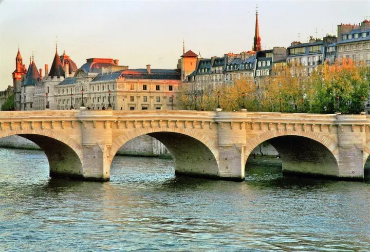Les Kinés du pont Neuf — coaching personnel-studio à Paris 1er Arrondissement, Paris — 2