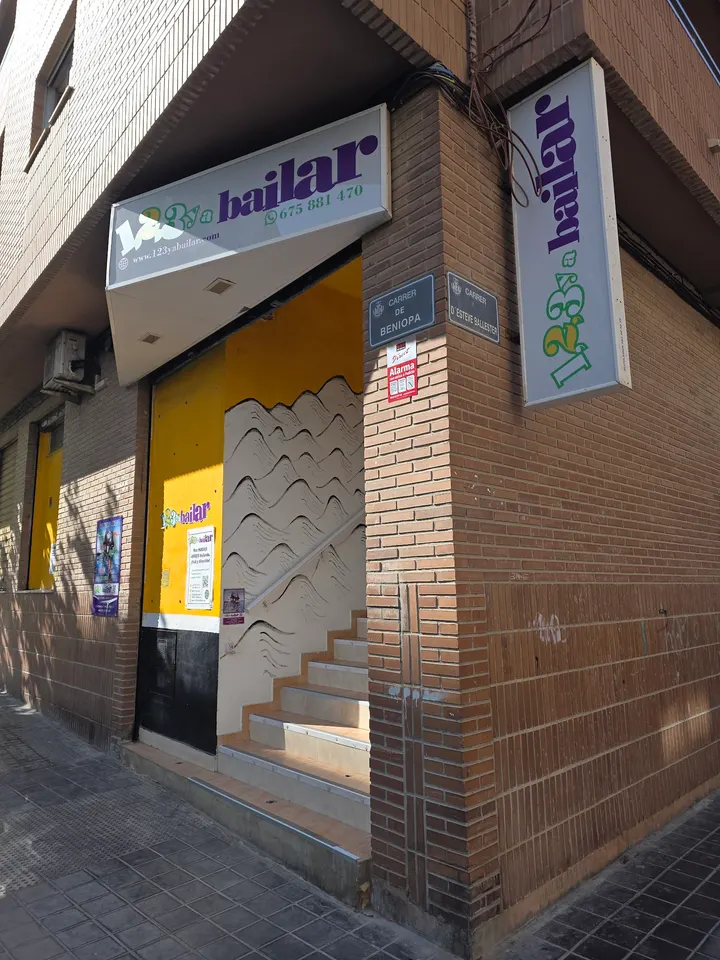 123 y a Bailar — baile-studio en Beteró, Valencia — 3