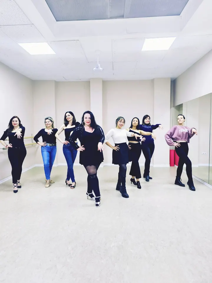 123 y a Bailar — baile-studio en Valencia — 3